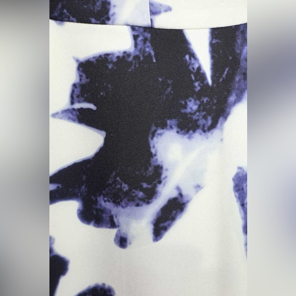 LULUS SEEING CHIC BLUE AND IVORY PRINT SKATER DRESS - Picture 5 of 6